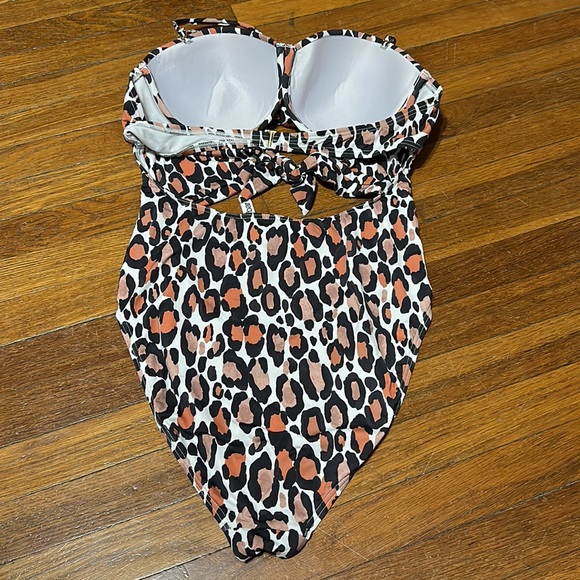 Bar III Run Wild Monokini, Leopard Print, XL - Picture 3 of 5